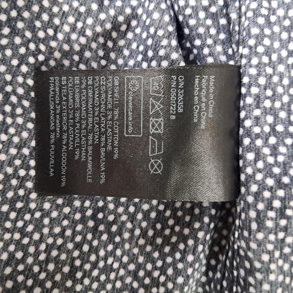 H&M Mens Slim Fit Stretch Button Up Shirt Black White Polka Bot Size Medium - Picture 6 of 9